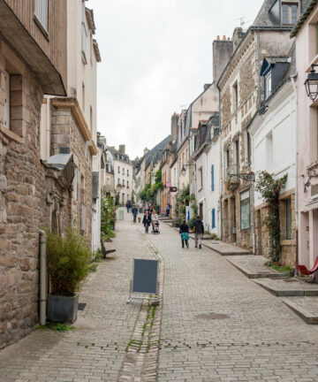 VISIT AURAY