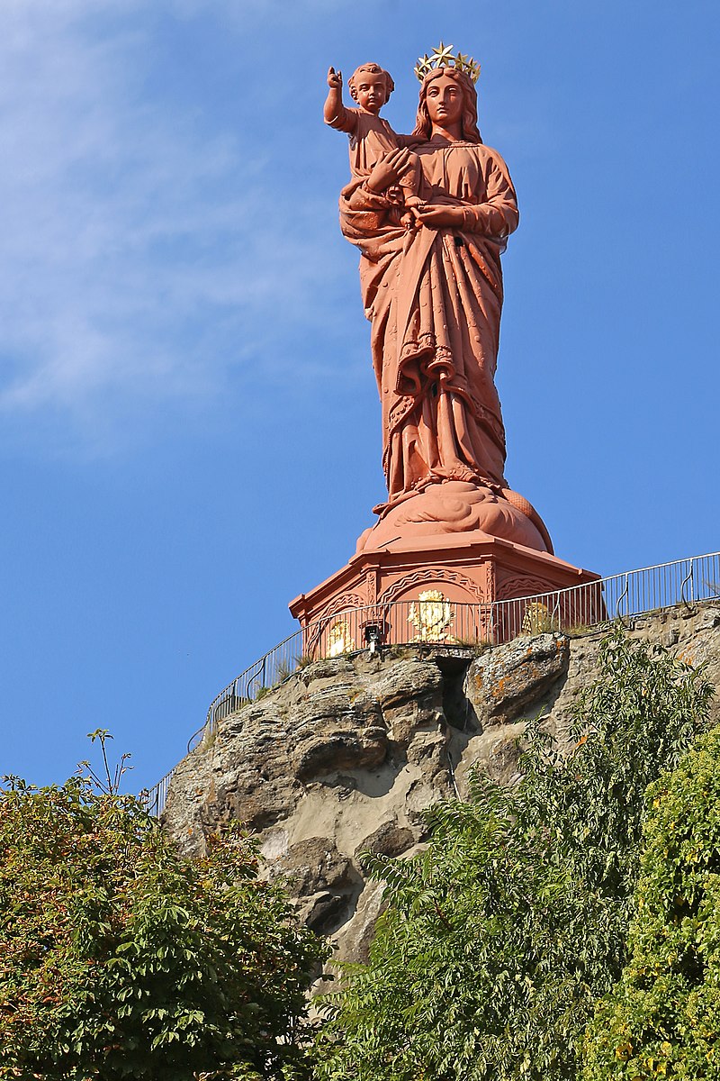 Book a Private Tour Guide in Le Puy