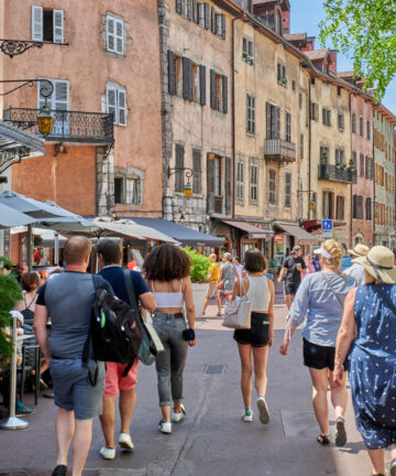 VISIT ANNECY