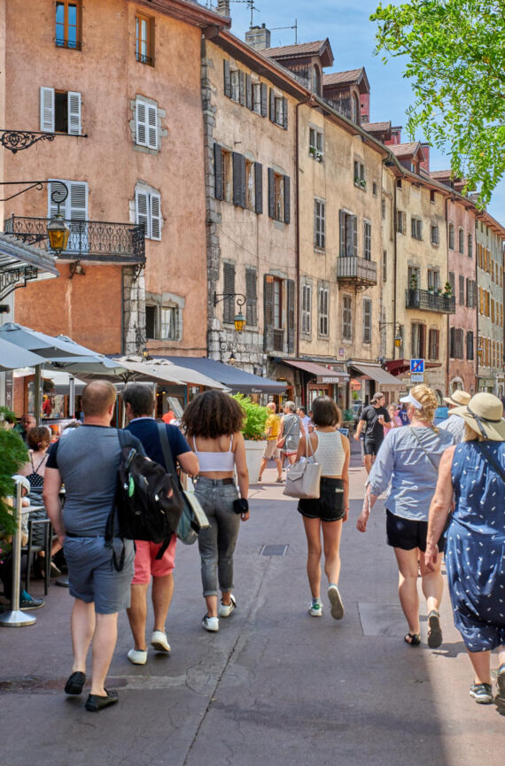 VISIT ANNECY