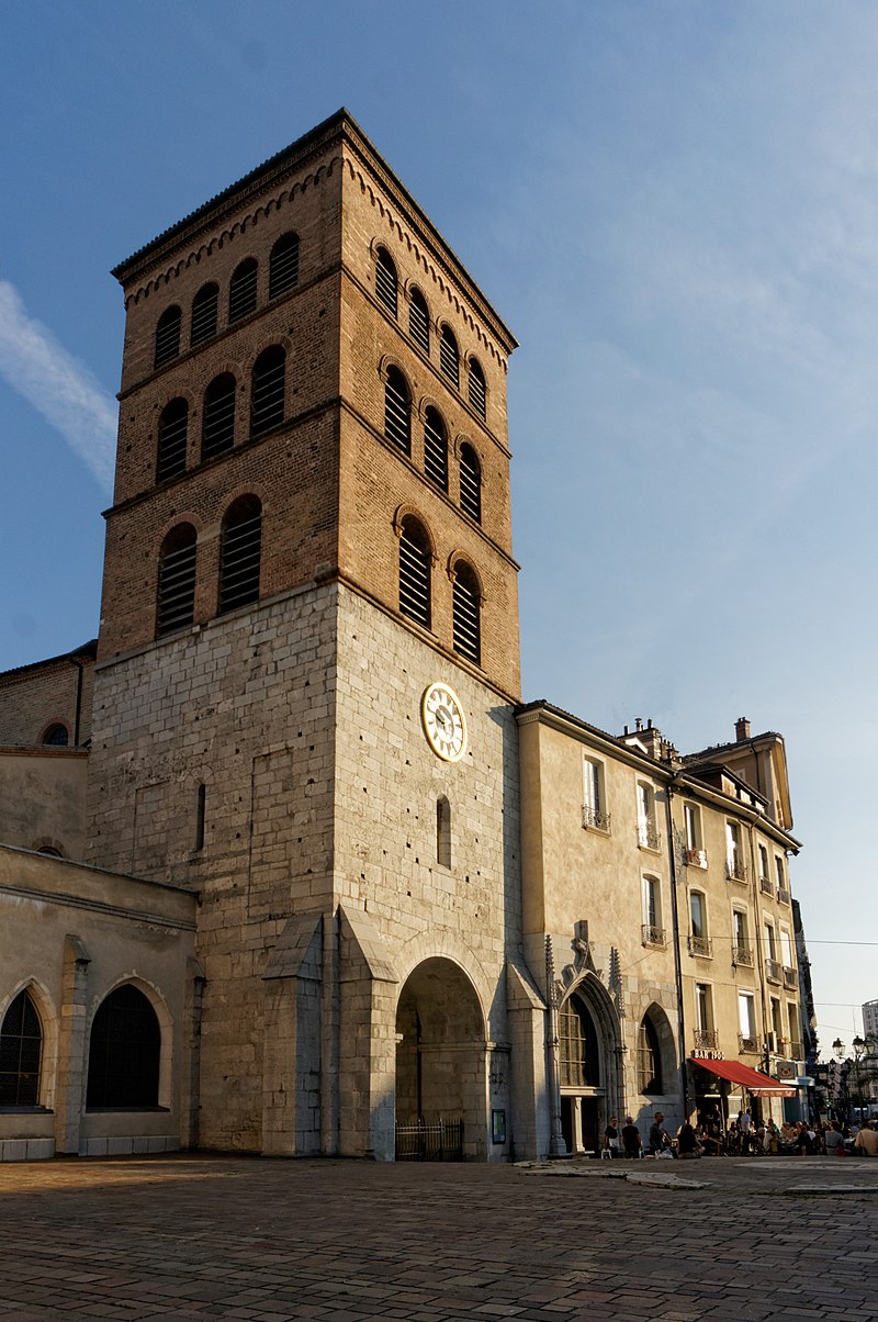 VISIT GRENOBLE