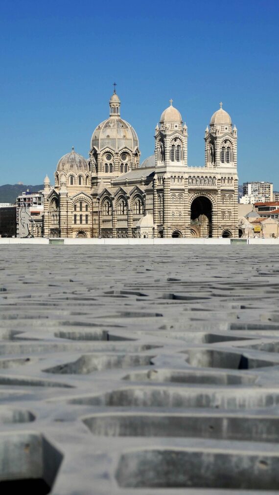 VISIT MARSEILLE