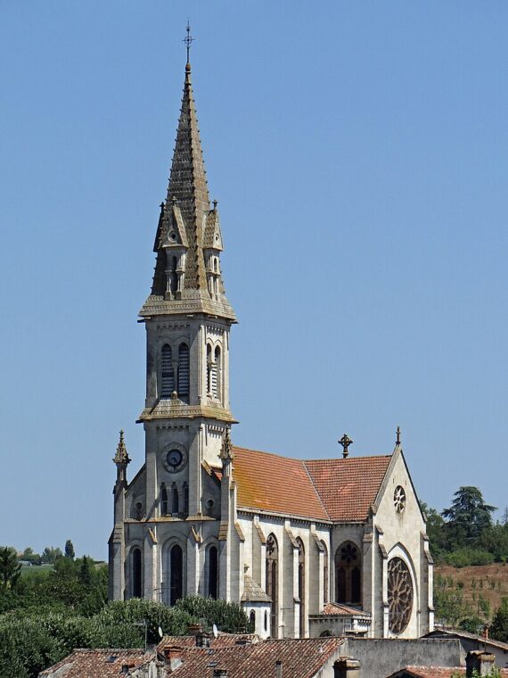 Book a Private Tour Guide in Nérac