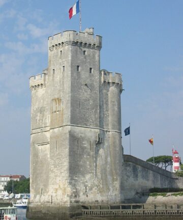 VISIT LA ROCHELLE