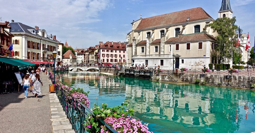 visit annecy